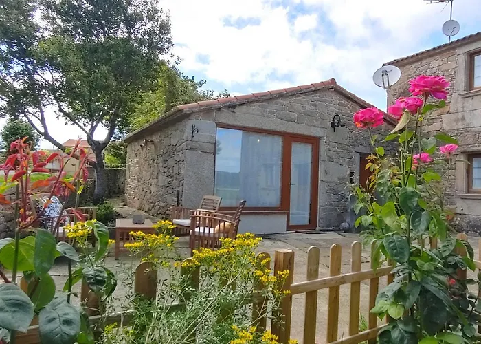 Casita Vacacional 5 Rutas En El Rural Costa Da Morte Apartment A Coruna